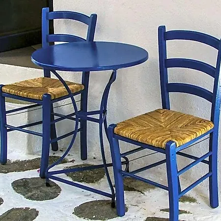 Charming Naxos With Seperate Bedroom Modern Furnishing Close To The Saint George Hotel