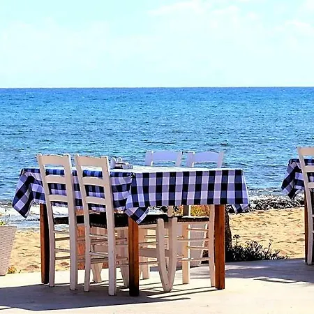 Charming Naxos With Seperate Bedroom Modern Furnishing Close To The Saint George